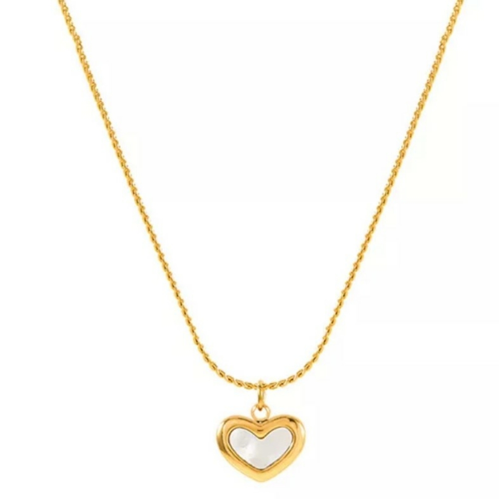 18k gold plated heart necklace; nwot